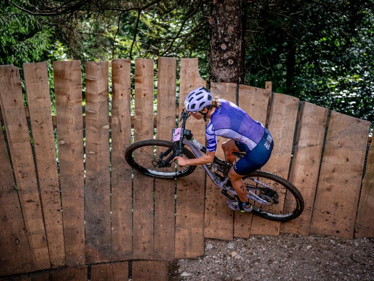 XTERRA World Champs Press release 2023 09 mtb track wall