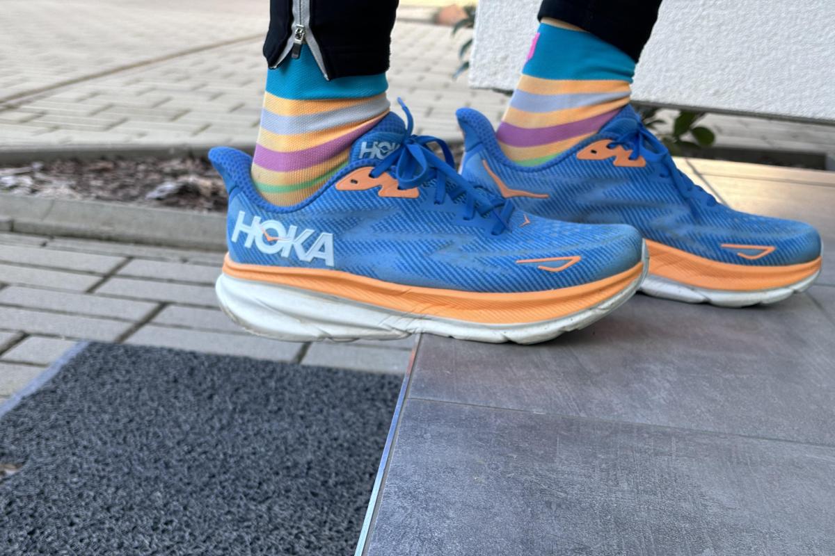 flander marton terepsport ironman triatlon terepfutas hoka clifton