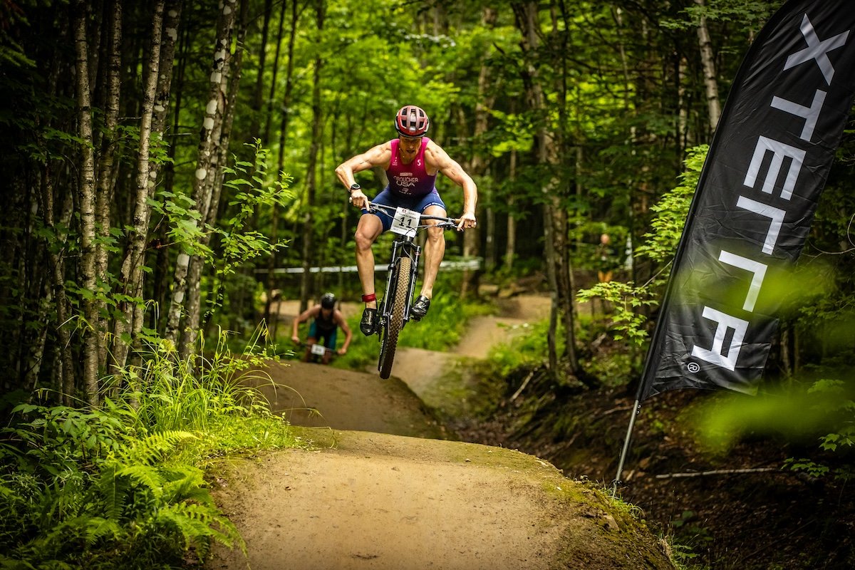 xterra slovakia terepsport mtb jump flag
