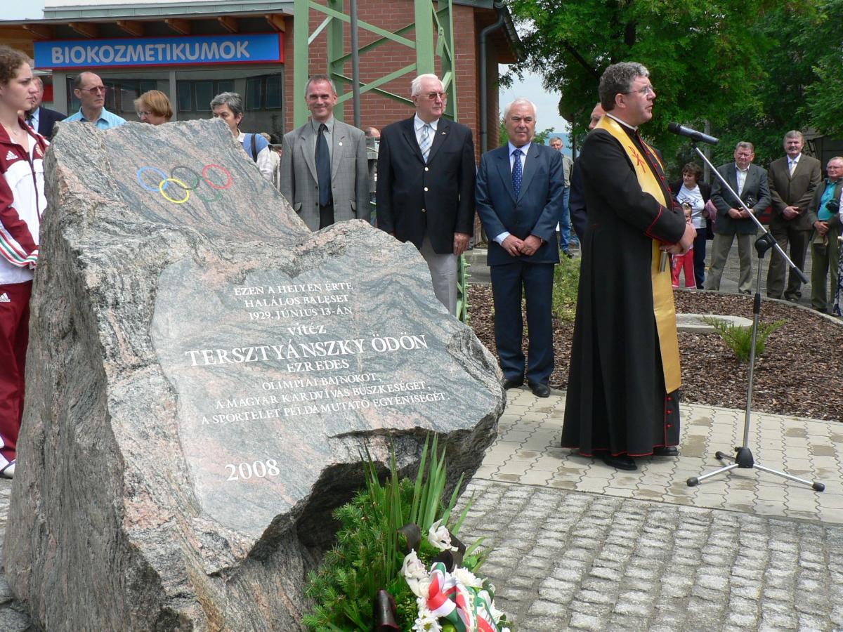 Tersztyánszky Ödön új solymári emlékmű avatása