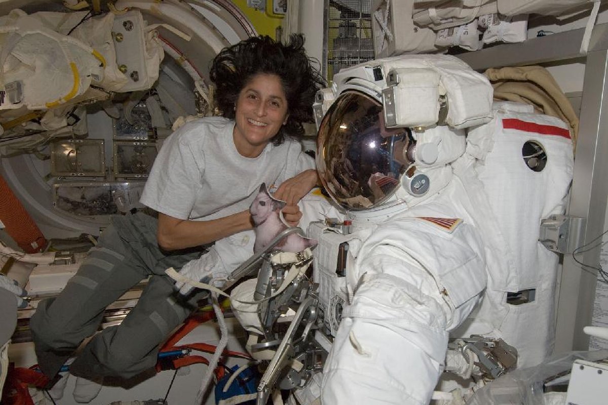Sunita Williams astronaut garderobe hindustian times