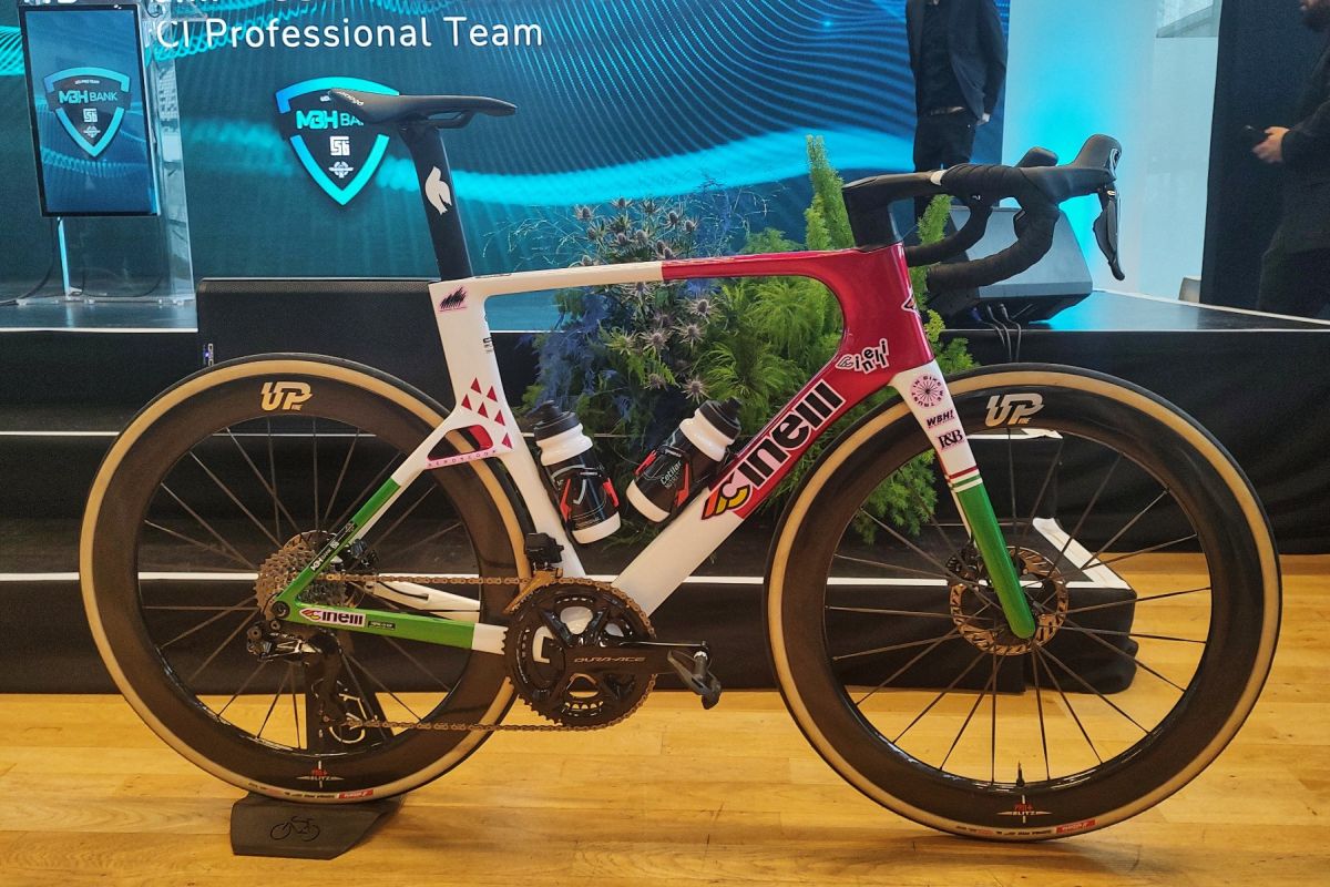 cinelli bike MBH Bank–CSB–Telecom Fort Team