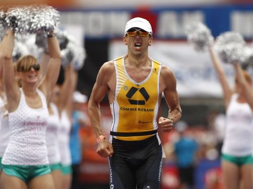 Marion Vanhoenacker az Ironman vcsúcs beállításakor (Foto: ironman.com) Ironman, Marion Vanhoenacker