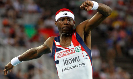 Philips Idowu hármasugró Nemzetközösségi, Játékok, commonwealth, koszos, káosz, szállás