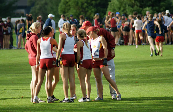 erdelyi zsofi field running usc team