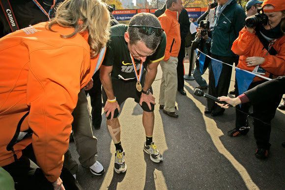 https://www.chicagotribune.com/sports/breaking/chi-armstrong-banned-from-chicago-marathon-20120907,0,6161336.story