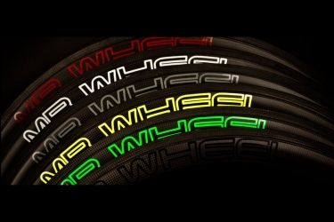 Magyar ker&eacute;kp&aacute;ros c&eacute;g ker&eacute;kszettje a Tour &eacute;s Giro versenyeken