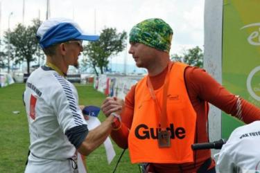 Orb&aacute;n Csaba "Kab&oacute;ca" a vil&aacute;g első l&aacute;t&aacute;ss&eacute;r&uuml;ltje, aki dupla Iroman triatlont teljes&iacute;tett