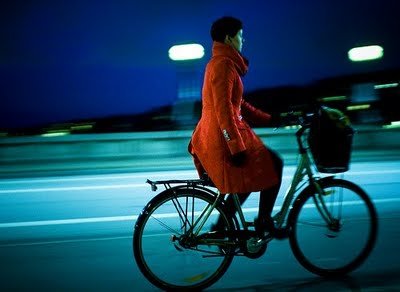 BringaAkad&eacute;mia konferencia az iskolai tant&aacute;rgyr&oacute;l &eacute;s a pedag&oacute;gus-tov&aacute;bbk&eacute;pz&eacute;sről