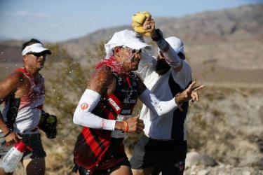 Badwater ultramaraton - mexikói győzelem minden idők 4. legjobb befutójával