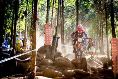 Hegyiker&eacute;kp&aacute;r - tizen&ouml;t magyar indul&oacute; a hegyiker&eacute;kp&aacute;ros VB-n