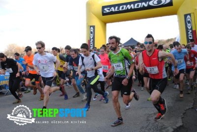 Rajtol a Tavaszv&aacute;r&oacute; Szupersprint futama