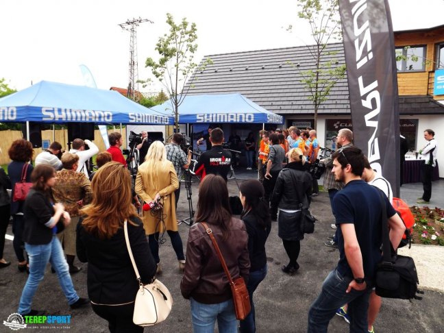 &Uacute;j dimenzi&oacute;ba l&eacute;pett a magyar ker&eacute;kp&aacute;ros t&aacute;rsadalom - Ker&eacute;kp&aacute;ros Kompetencia K&ouml;zpont, Velence