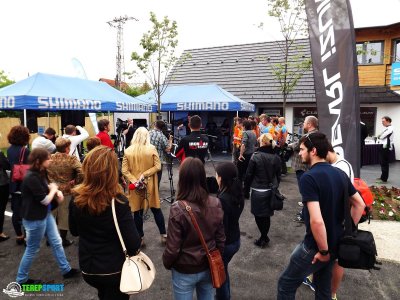 &Uacute;j dimenzi&oacute;ba l&eacute;pett a magyar ker&eacute;kp&aacute;ros t&aacute;rsadalom - Ker&eacute;kp&aacute;ros Kompetencia K&ouml;zpont, Velence