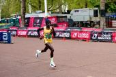 Peres Jepchirchir új tisztán női maraton világrekordot futott a 2024-es London Maratonon (+videó)