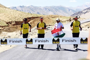 Ferenc 66 &oacute;ra 21 perc &eacute;s 10 m&aacute;sodperc alatt teljes&iacute;tette a t&aacute;vot, v&eacute;g&uuml;l harmadikk&eacute;nt futott be a c&eacute;lba