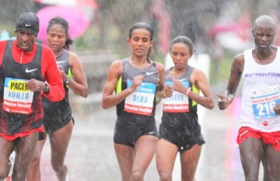 Erd&eacute;lyi Zs&oacute;fia nyolcadik helyen a Chevron Houston Marathonon