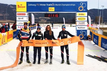 Orosz f&ouml;l&eacute;ny a t&eacute;li triatlon Vil&aacute;gbajnoks&aacute;gon - Andreev &eacute;s Surikova a dobog&oacute; tetej&eacute;n (+vide&oacute;)