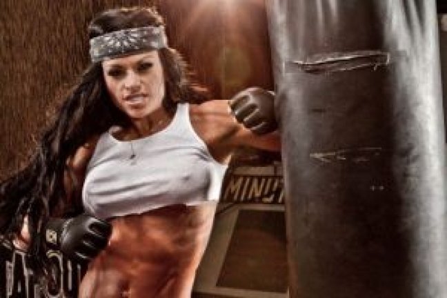 Gy&oacute;gy&iacute;t&oacute; thaibox a nevel&eacute;sben