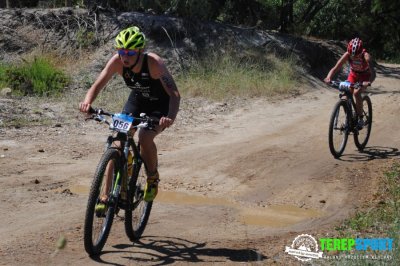 Po&oacute;r Brigi &eacute;s Carina Wasle