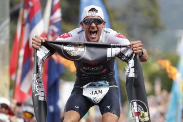 K&eacute;t brit triatlonista szt&aacute;r is Jan Frodeno Ironman vil&aacute;gcs&uacute;cs&aacute;ra t&ouml;r