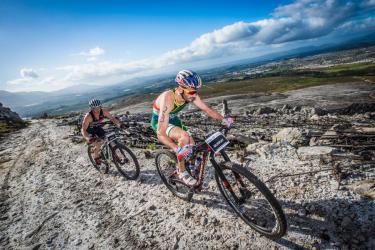 Id&eacute;n is D&eacute;l-Afrik&aacute;ban indul az XTERRA tereptriatlon szezon